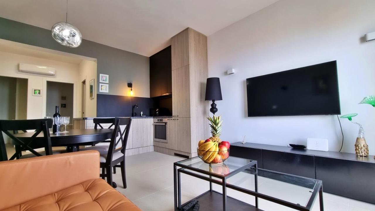 Apartment La Vie Omiš Esterno foto
