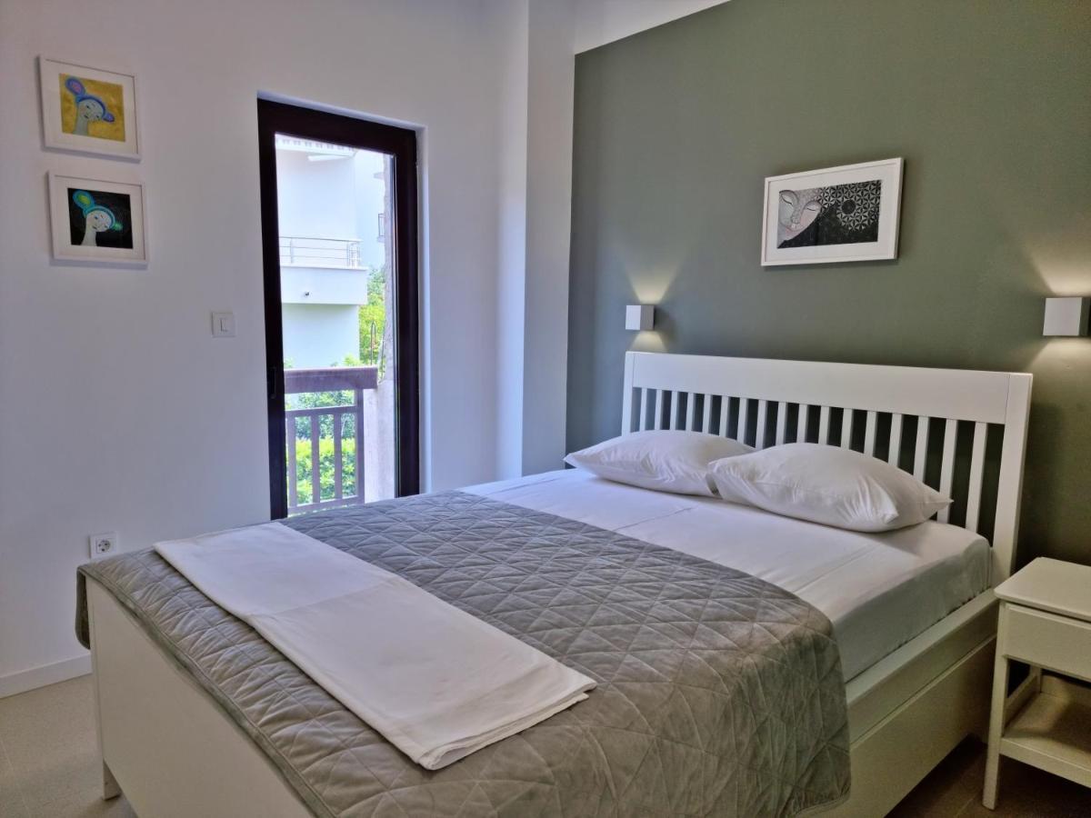 Apartment La Vie Omiš Esterno foto
